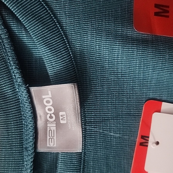 Women blouse - Picture 3 of 3